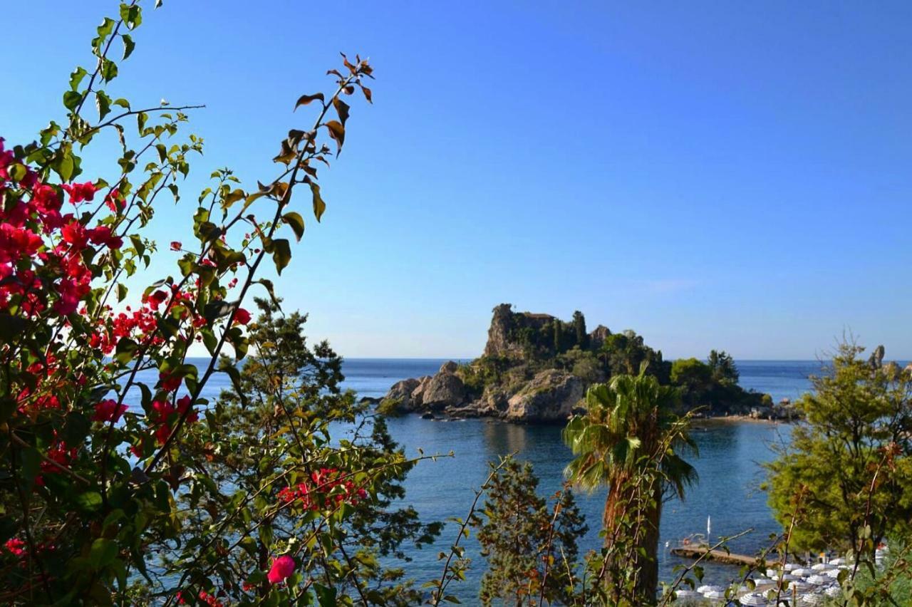 Relax House Villa Giardini Naxos Ngoại thất bức ảnh